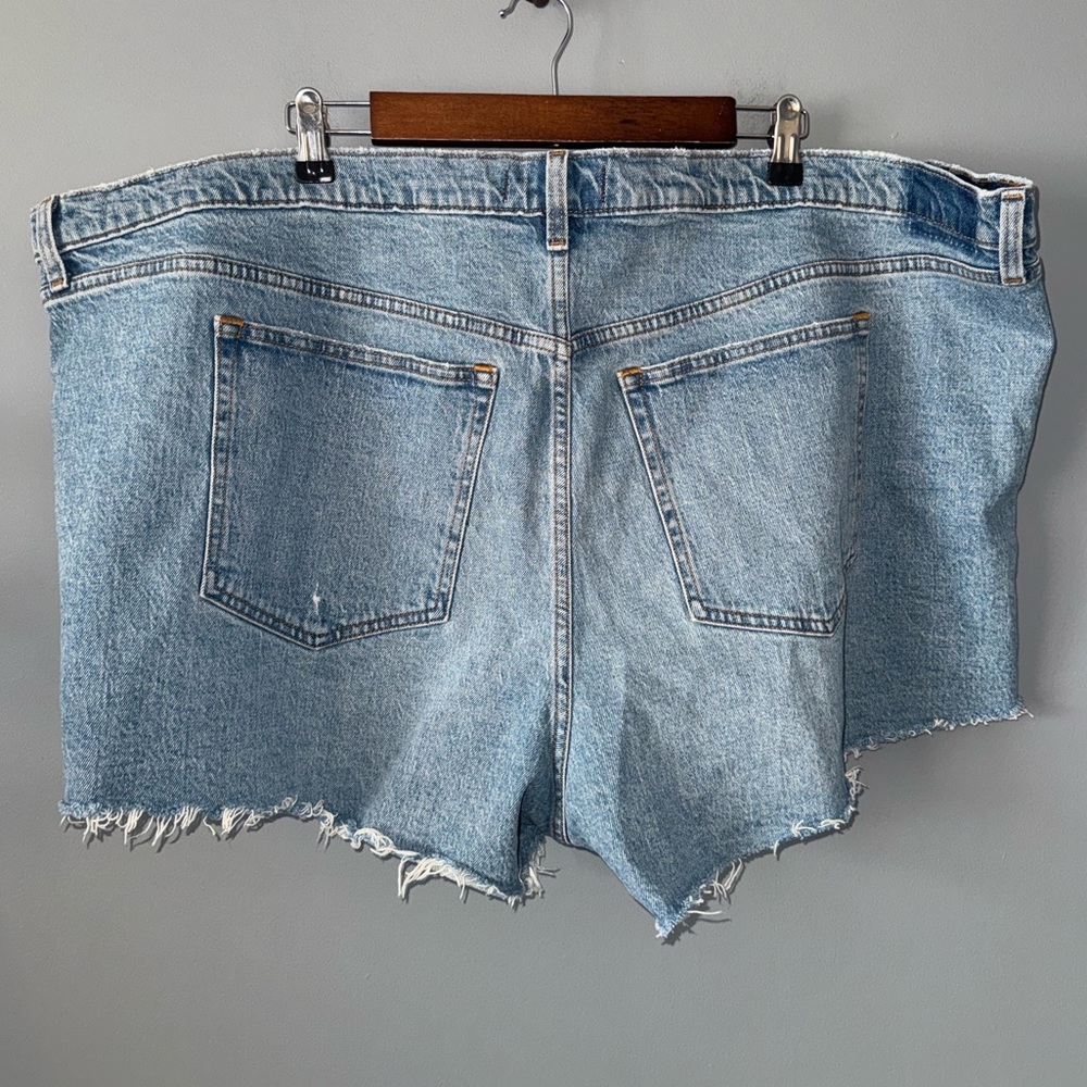 Abercrombie & Fitch The Mom High Rise Shorts - Picture 5 of 6